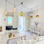 Welcoming In Naxos With Sea And Mountain Views Villa *
